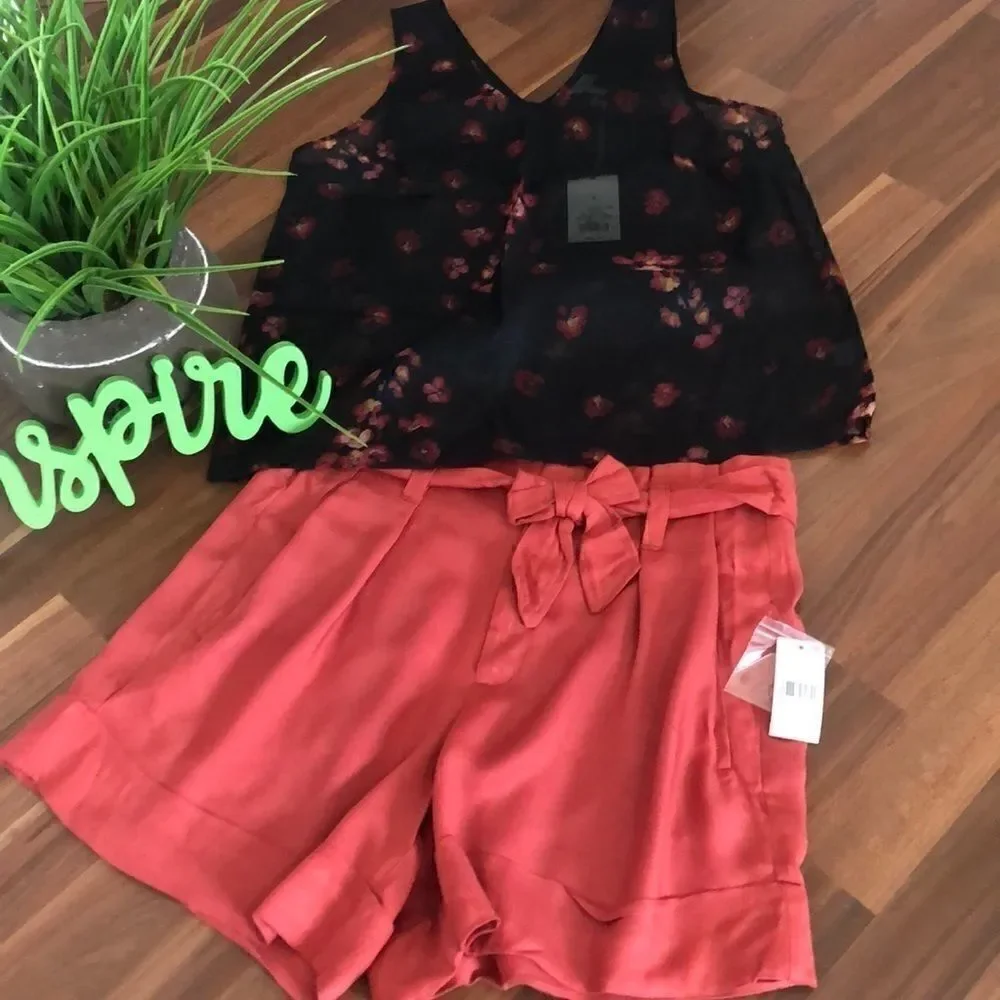 Simply Styled belted paper bag short in coral color